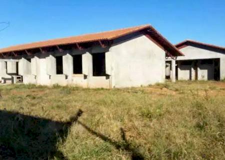 Mato Grosso do Sul tem até 10 de setembro para retomar 31 obras escolares
